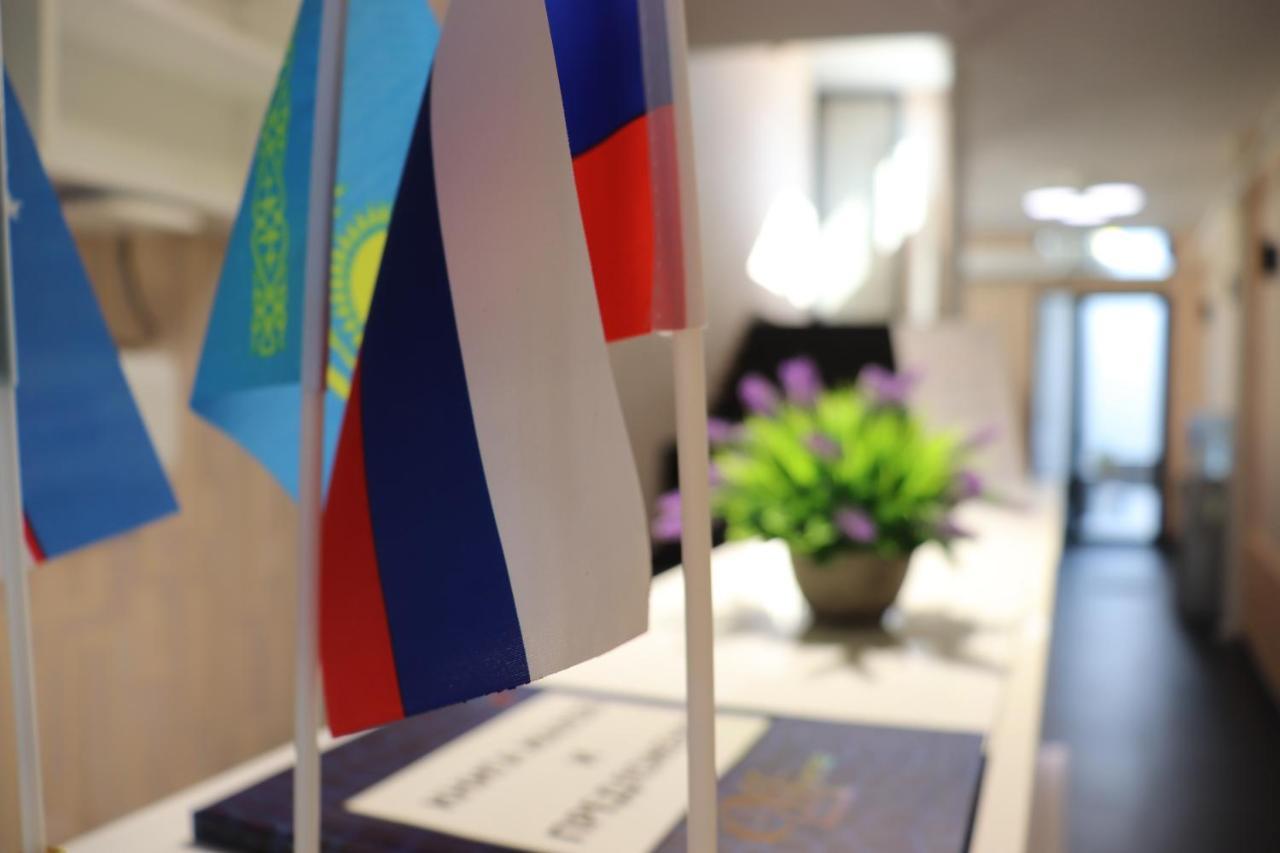Bobur Hotel Tashkent Ngoại thất bức ảnh