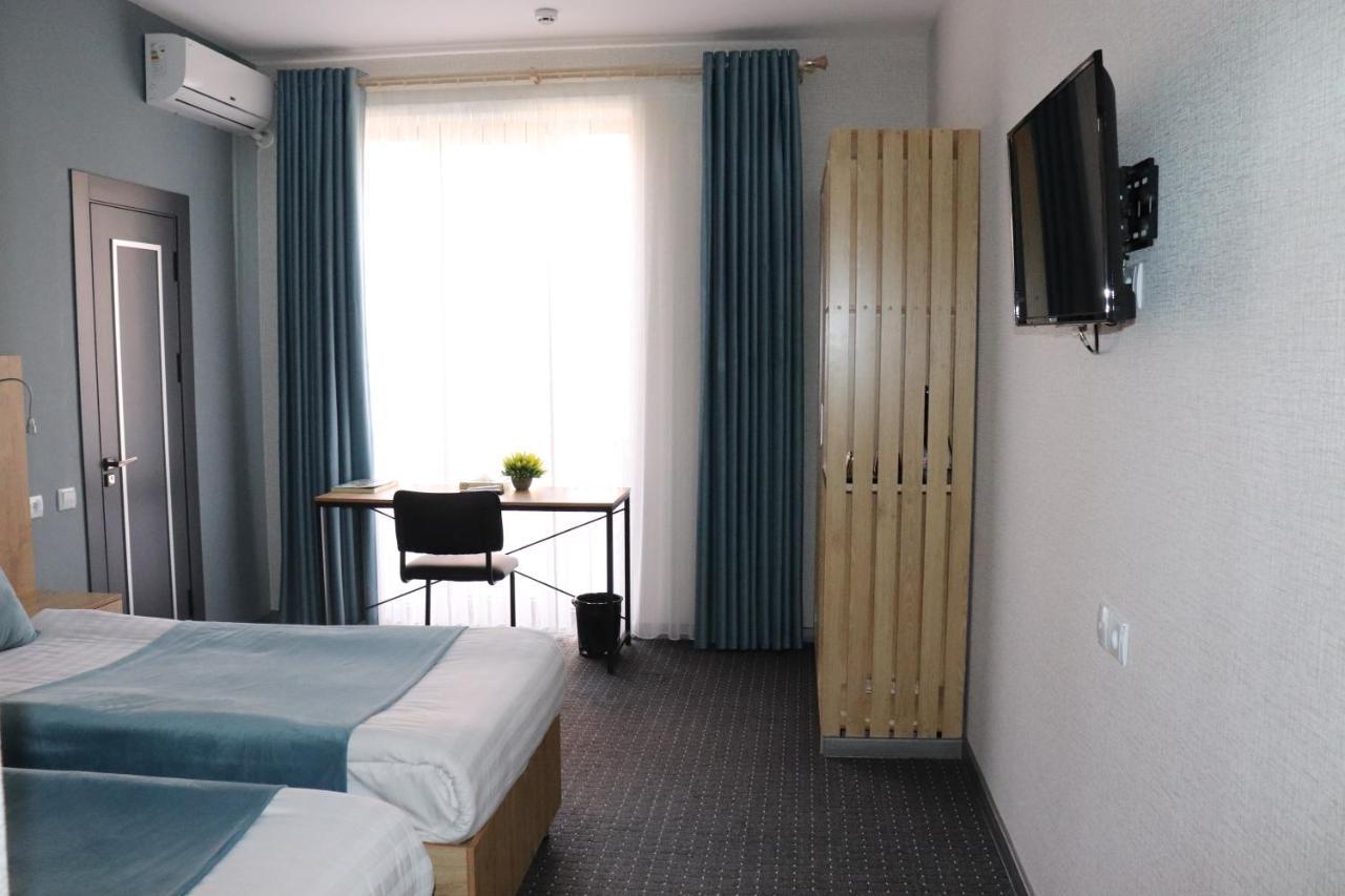 Bobur Hotel Tashkent Ngoại thất bức ảnh