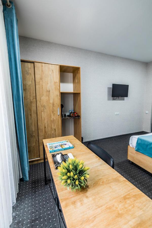 Bobur Hotel Tashkent Ngoại thất bức ảnh