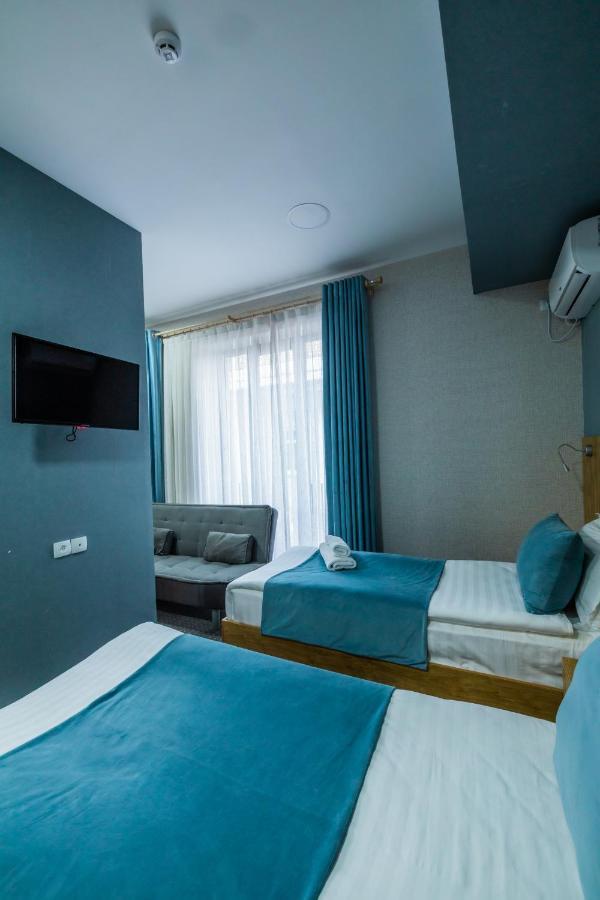 Bobur Hotel Tashkent Ngoại thất bức ảnh