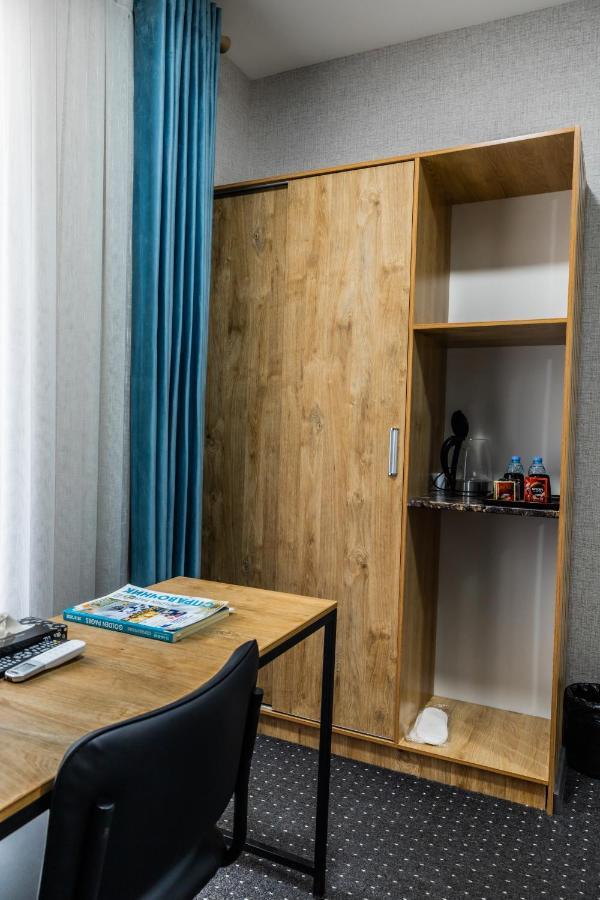 Bobur Hotel Tashkent Ngoại thất bức ảnh