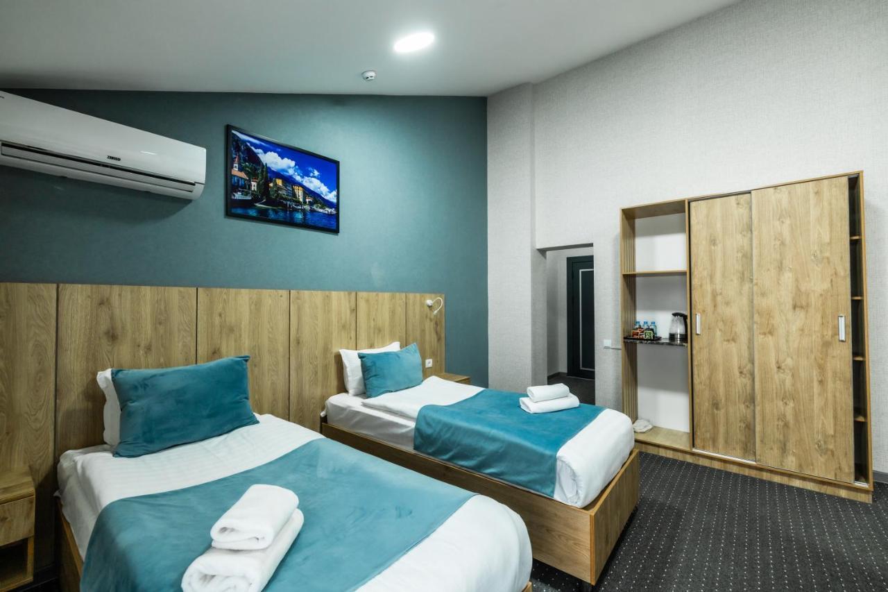 Bobur Hotel Tashkent Ngoại thất bức ảnh