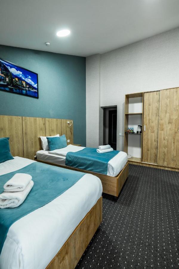 Bobur Hotel Tashkent Ngoại thất bức ảnh